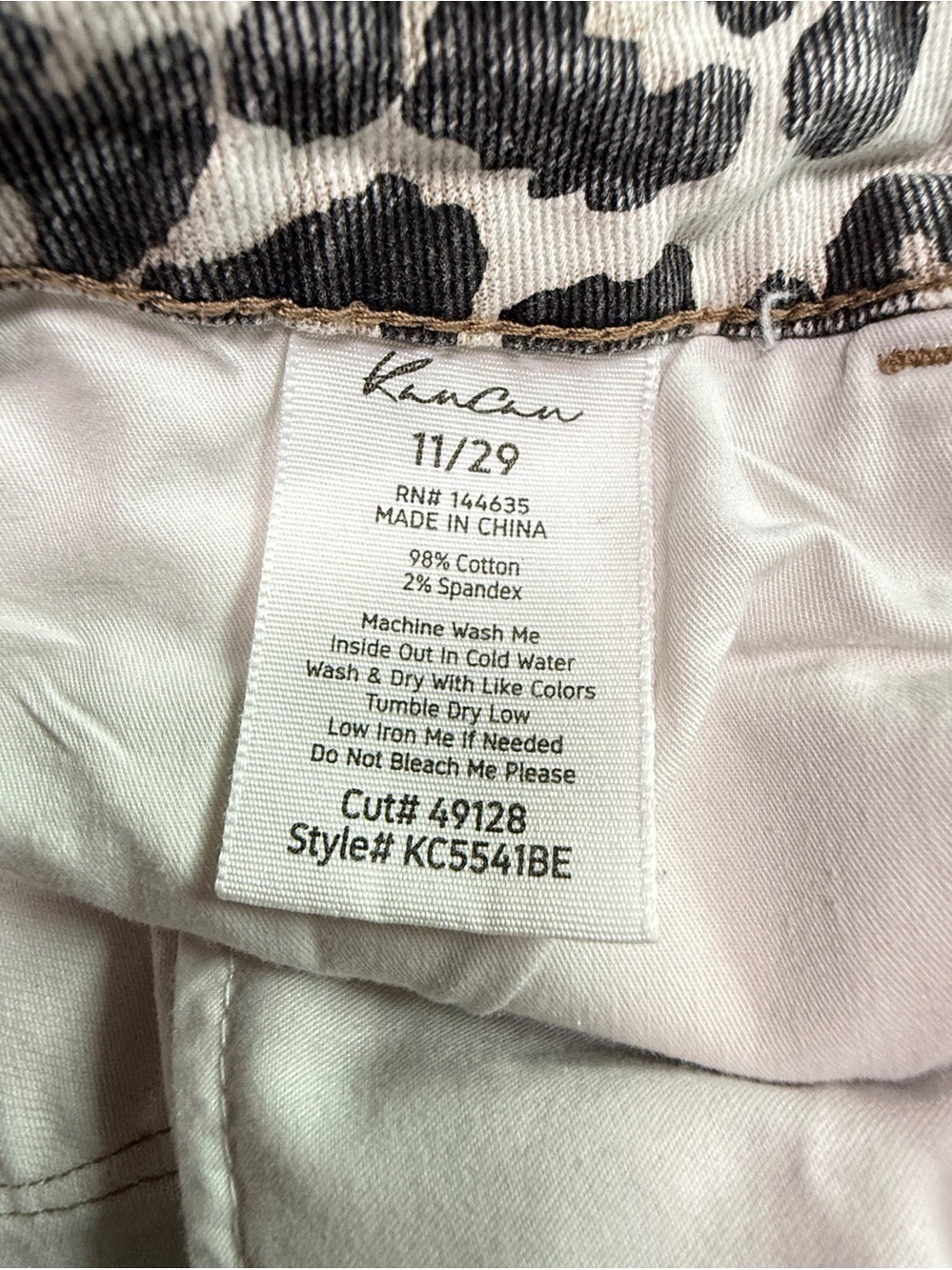 Kancan Xena Horseshoe Cheetah Print Stretch Jean
Size 11/29 - Picture 6 of 12